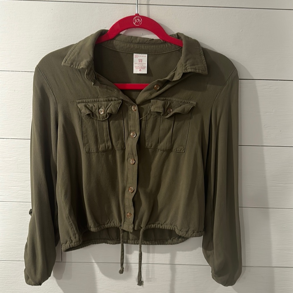 Olive Green Buttonup
